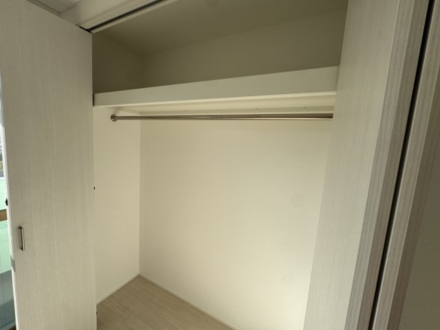 神戸市北区鈴蘭台東町４丁目の賃貸マンションの収納