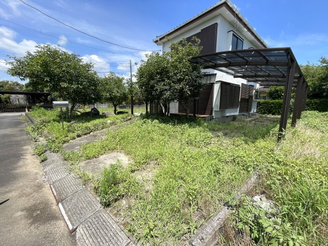 大網白里市木崎中古戸建の庭