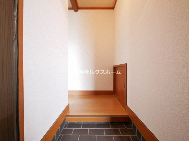 三井マンションの玄関