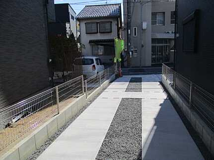 廿日市市大東　新築一戸建て(全2棟)の駐車場