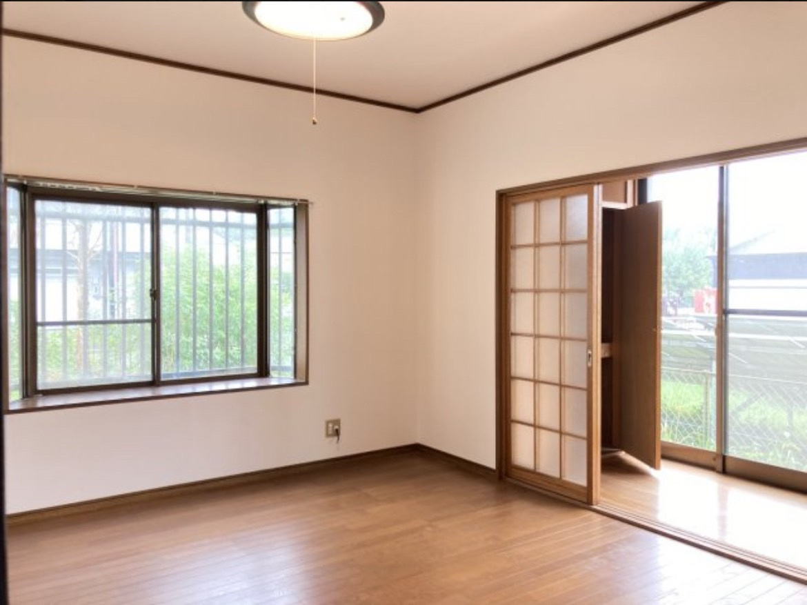 日進市岩藤町一ノ井貸家の居間・リビング