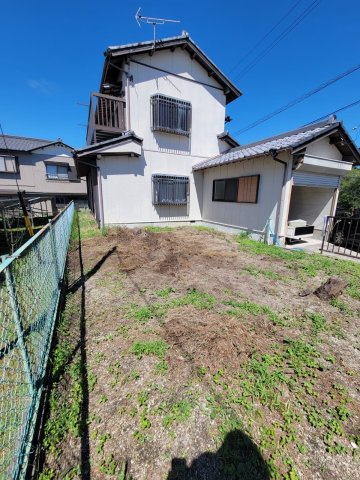 日進市岩藤町一ノ井貸家の庭