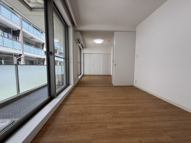 ARK-Jのバルコニー