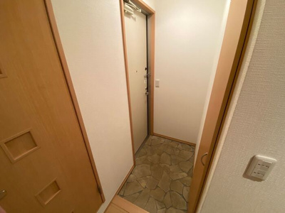 【玄関】 | 悠悠 | 明るい玄関です