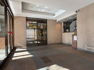 【エントランス】