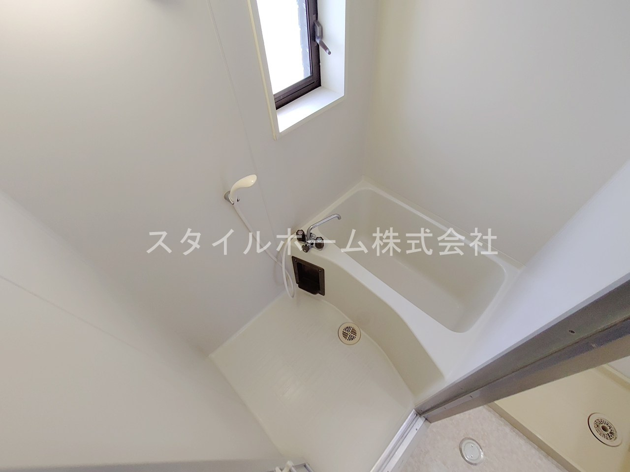 レジデンス西山の浴室