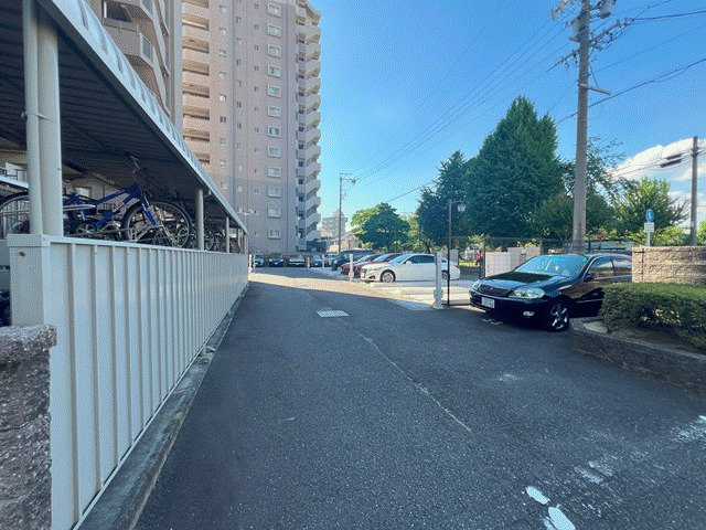 【駐車場】 | プラウド千種内山公園