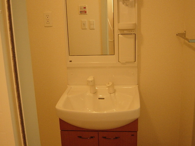 アメニティプレイスの独立洗面台