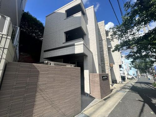 シャーメゾン六甲山手の外観