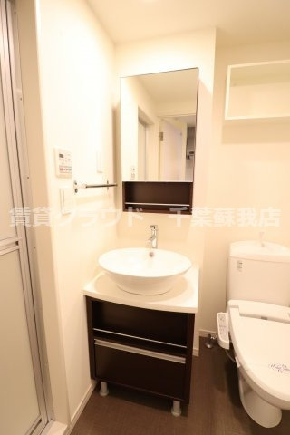 リブリ・ルーチェ　ディ　セータの洗面所|コンパクトで使いやすい洗面所