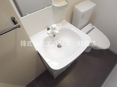 【独立洗面台】 | リブリ・本千葉 | 独立洗面化粧台が付いています