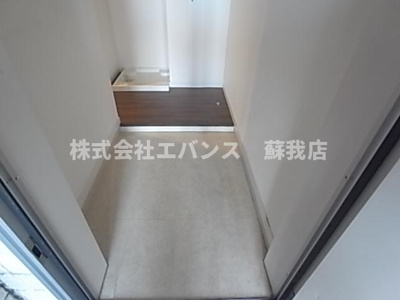 【玄関】 | リブリ・本千葉 | 明るい玄関です