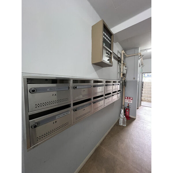 【ロビー】 | 霞ヶ丘ビル