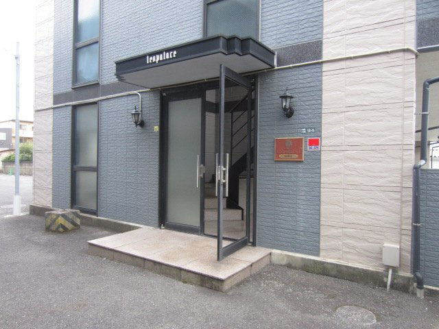 【エントランス】
