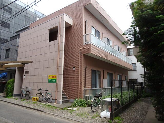 ハイツ市川の外観