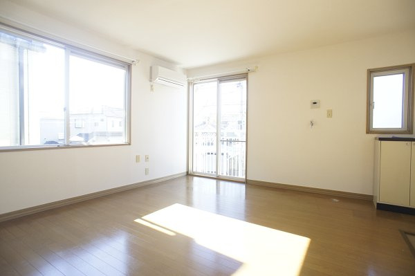 グリーンタイムの居間・リビング