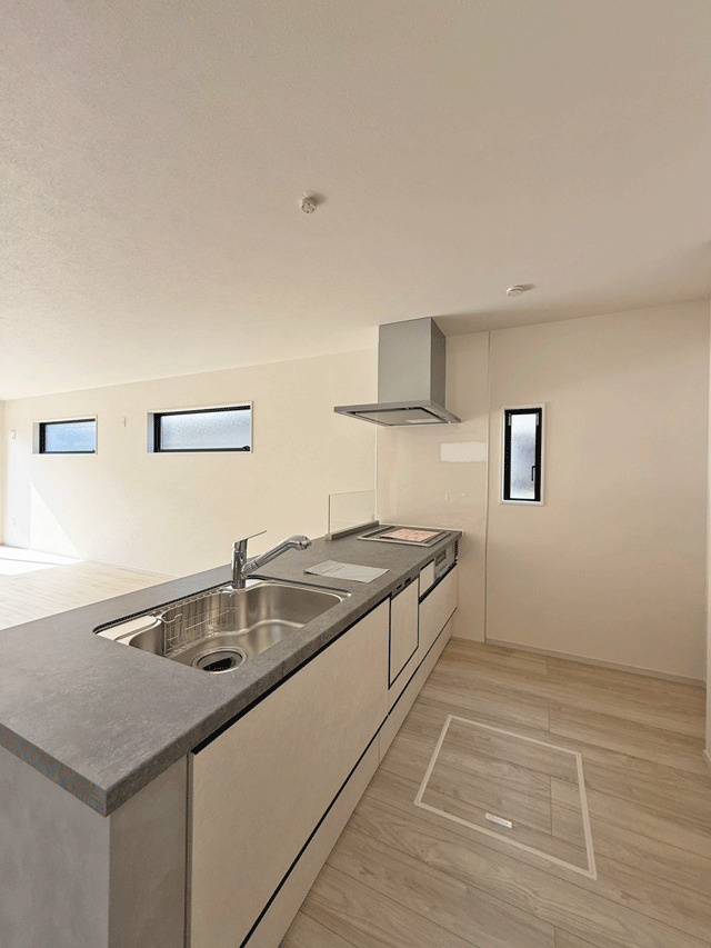 仙台市若林区上飯田2期　1号棟のキッチン