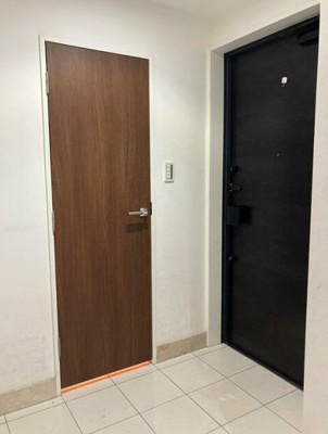 【玄関】 | グランスイートブルー