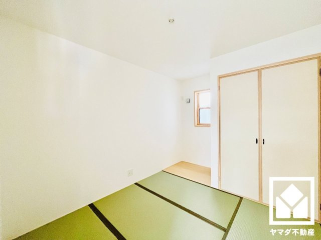 八幡市男山松里　第3　1号棟の和室