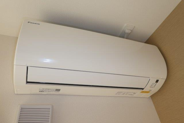 スーリールプラスⅠ番館の設備|エアコン