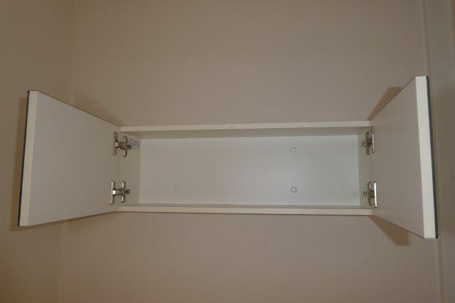 スーリールプラスⅠ番館のトイレ|トイレ棚