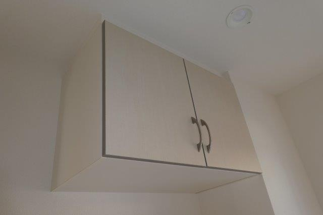 スーリールプラスⅠ番館の玄関|シューズボックス上