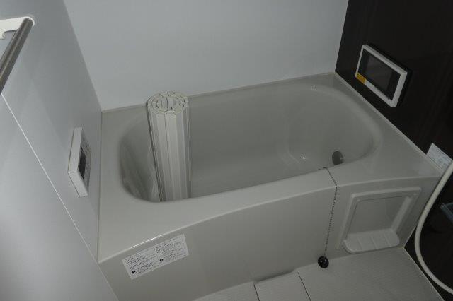 スーリールプラスⅠ番館の浴室