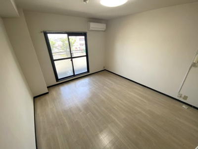 【居間・リビング】 | T'sレジデンス古市