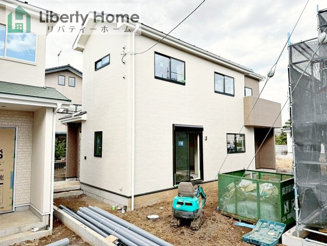 古河市諸川23-P1　新築戸建　9号棟の外観|ご予約をいただければ、『平日の空いた時間』『周辺物件まとめて見たい』『1件だけ見たい』ももちろん可能です♪
お気軽にお問合せください♪
