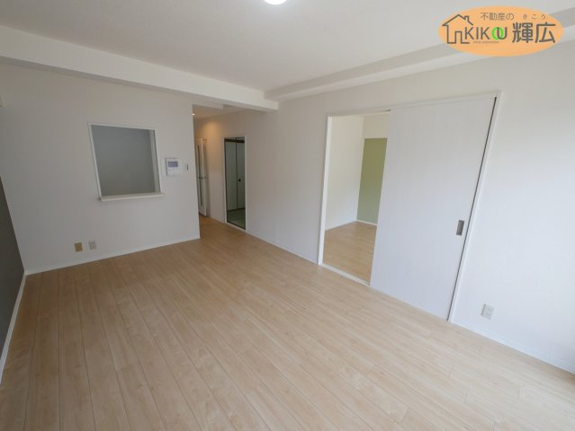 【居間・リビング】 | 藤和東加古川ハイタウン　Ａ棟　6階