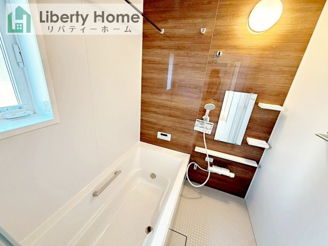 古河市諸川23-P1　新築戸建　13号棟の浴室