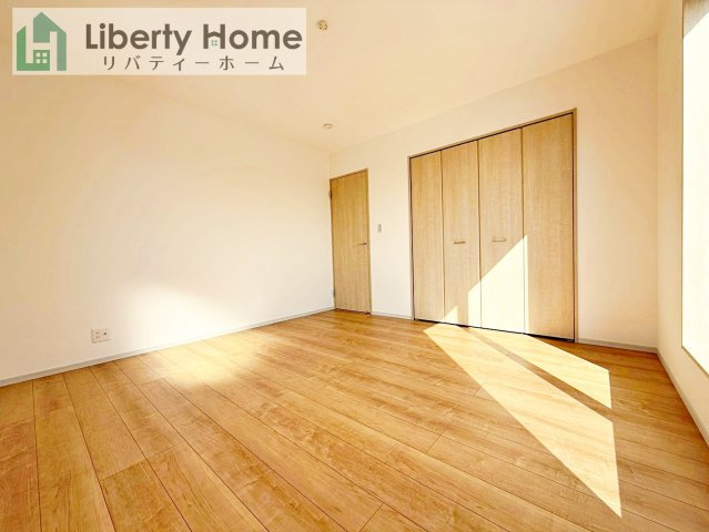 古河市諸川23-P1　新築戸建　13号棟の寝室