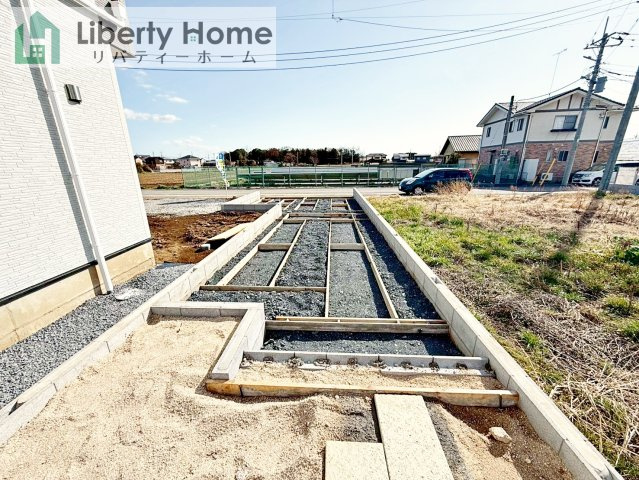 古河市諸川23-P1　新築戸建　13号棟の駐車場