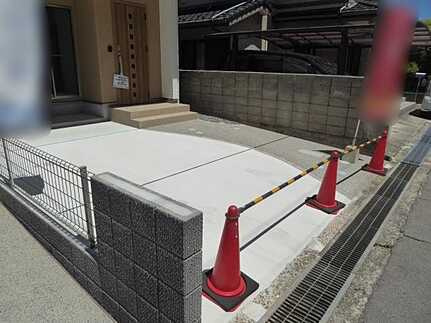 広島市東区馬木３丁目　新築一戸建て(全2棟)の駐車場