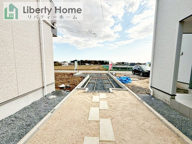 古河市諸川23-P1　新築戸建　15号棟の駐車場