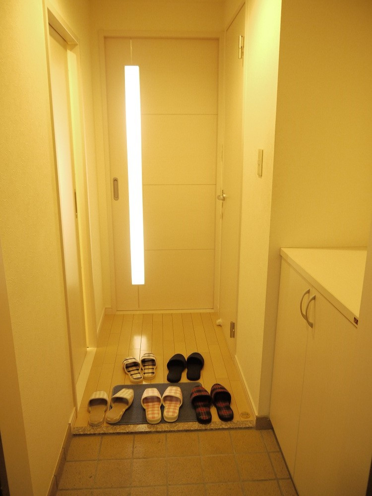 スクエア西丸之内の玄関