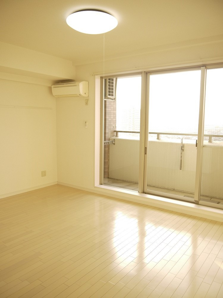 スクエア西丸之内の洋室