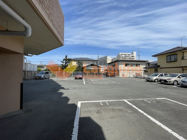 【駐車場】の画像