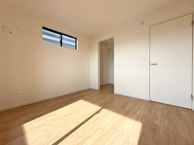 仙台市若林区上飯田2期　2号棟の洋室