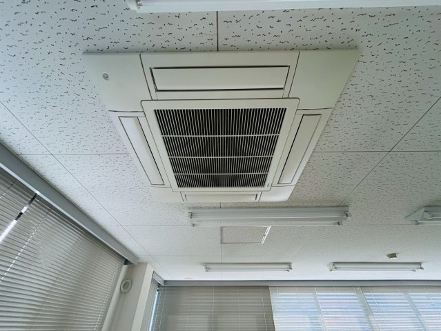 第一小島ビルの設備