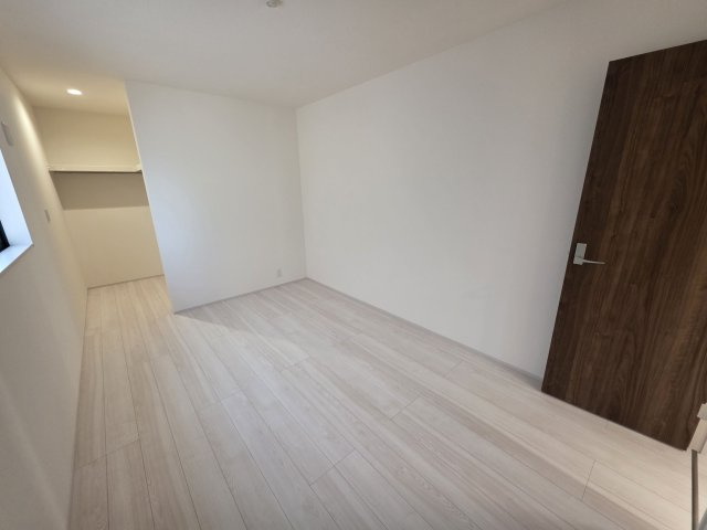 【洋室】 | リーブルガーデン．S　寄居露梨子　 | ８号棟現地洋室（2025年11月28日）撮影