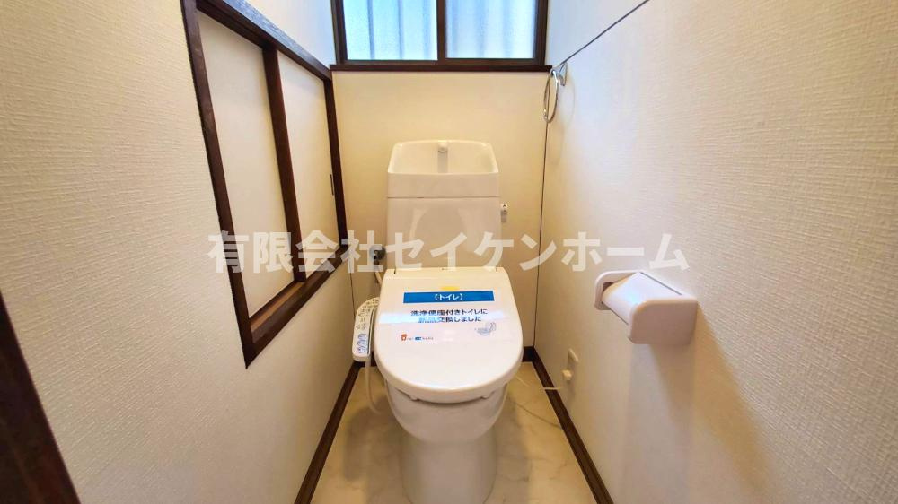 熊谷市成沢　中古住宅のトイレ