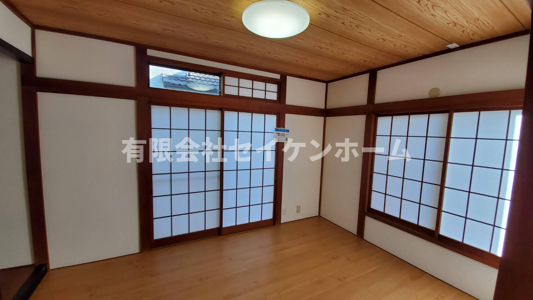 熊谷市成沢　中古住宅の洋室