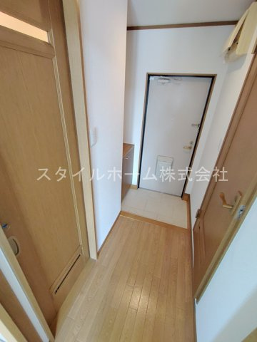 プレステージ目黒の玄関