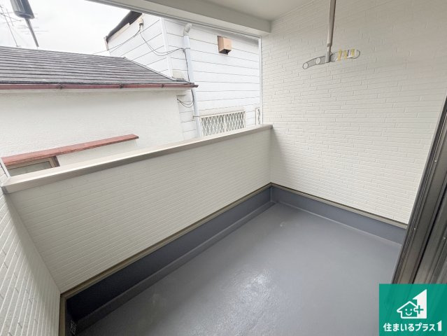 堺市堺区石津町　第2期　新築一戸建てのバルコニー|急な雨でも安心のインナーバルコニー！