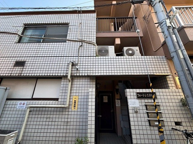 フォートレス神崎川の外観