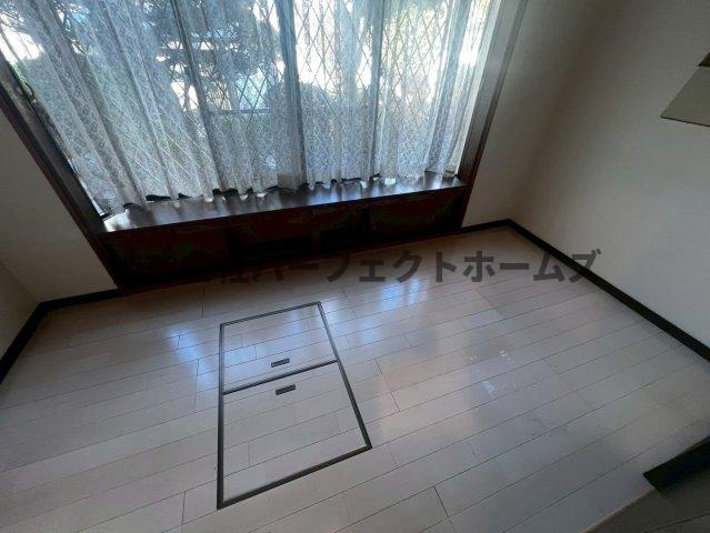 香里園東之町戸建　賃貸の収納|ちょっとした収納スペースも充実しています