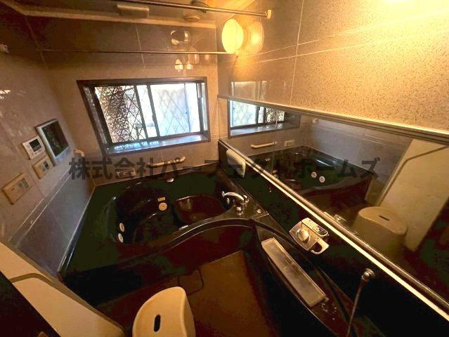 香里園東之町戸建　賃貸の浴室|お風呂です