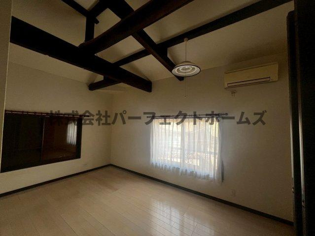 香里園東之町戸建　賃貸の洋室|ゆったりした洋室です