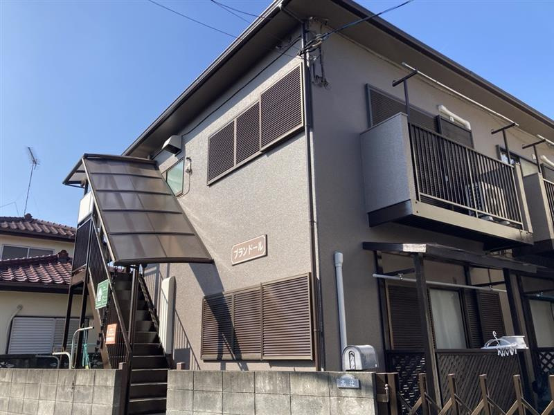 府中市清水が丘３丁目のアパート